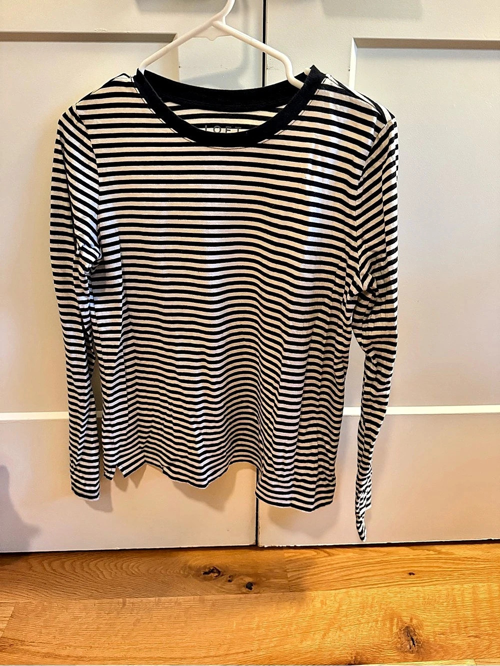 LOFT Striped Long Sleeve Modern Tee Black & White Size Medium
